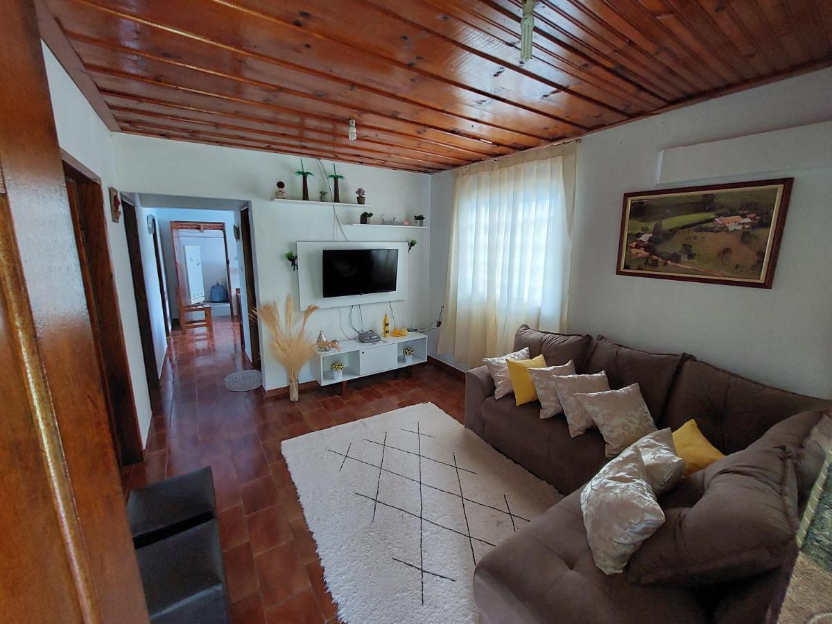 Casa Aconchegante Na Roca C/ Piscina/churrasqueira *