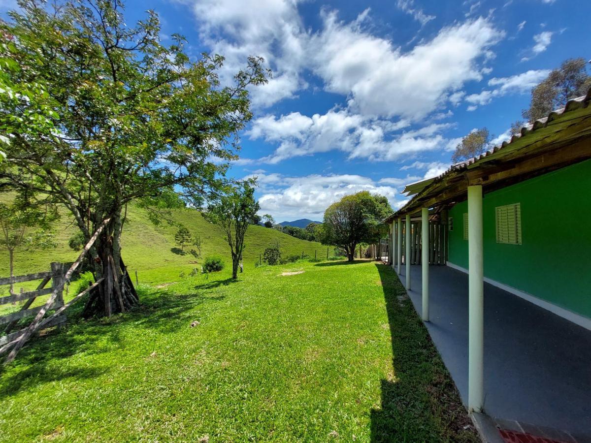 Casa Aconchegante Na Roca C/ Piscina/churrasqueira Holiday home Goncalves