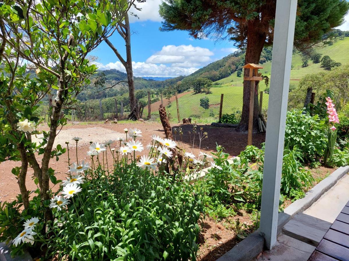 Casa Aconchegante Na Roca C/ Piscina/churrasqueira
