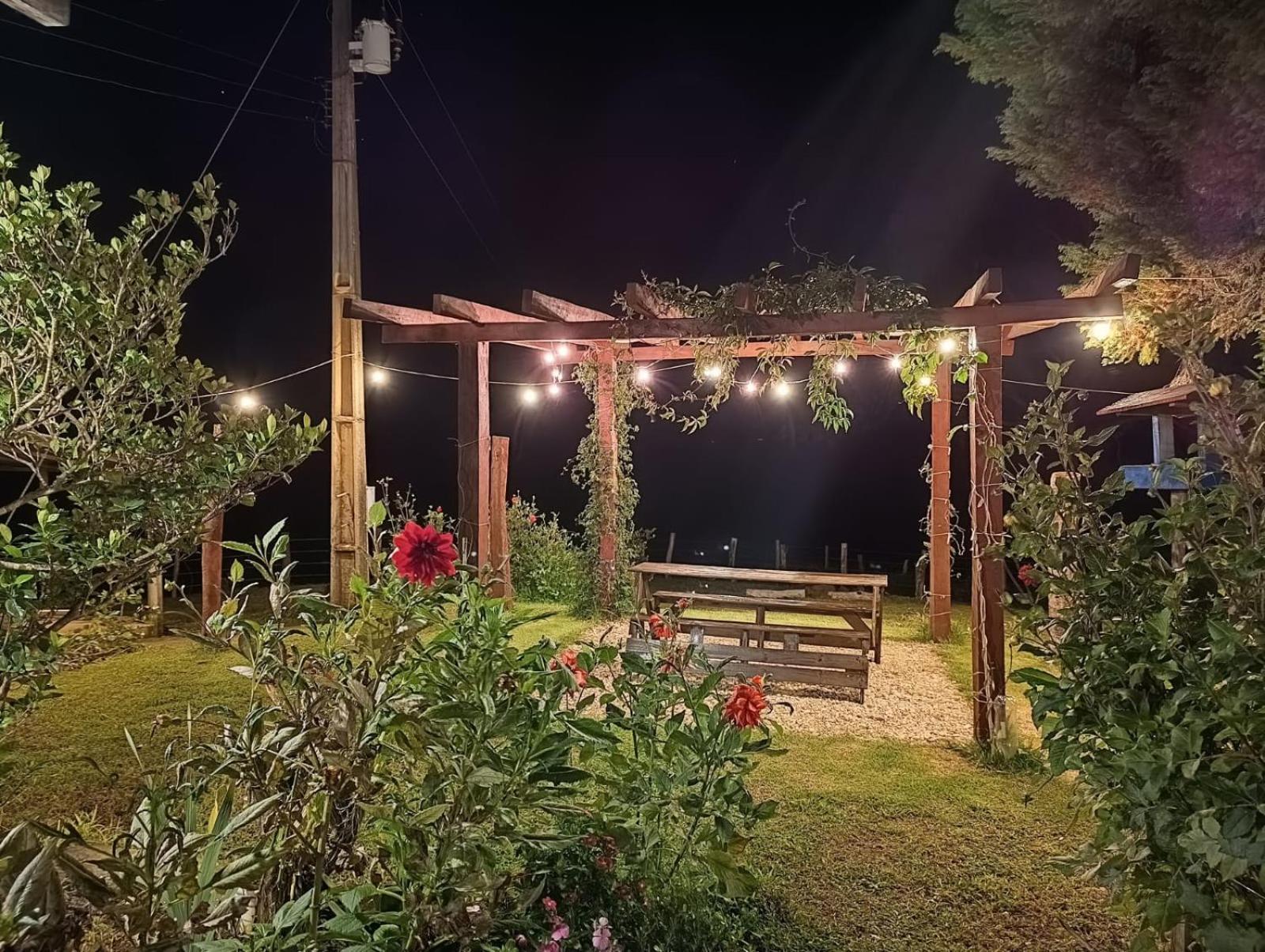 Casa Aconchegante Na Roca C/ Piscina/churrasqueira Holiday home Goncalves