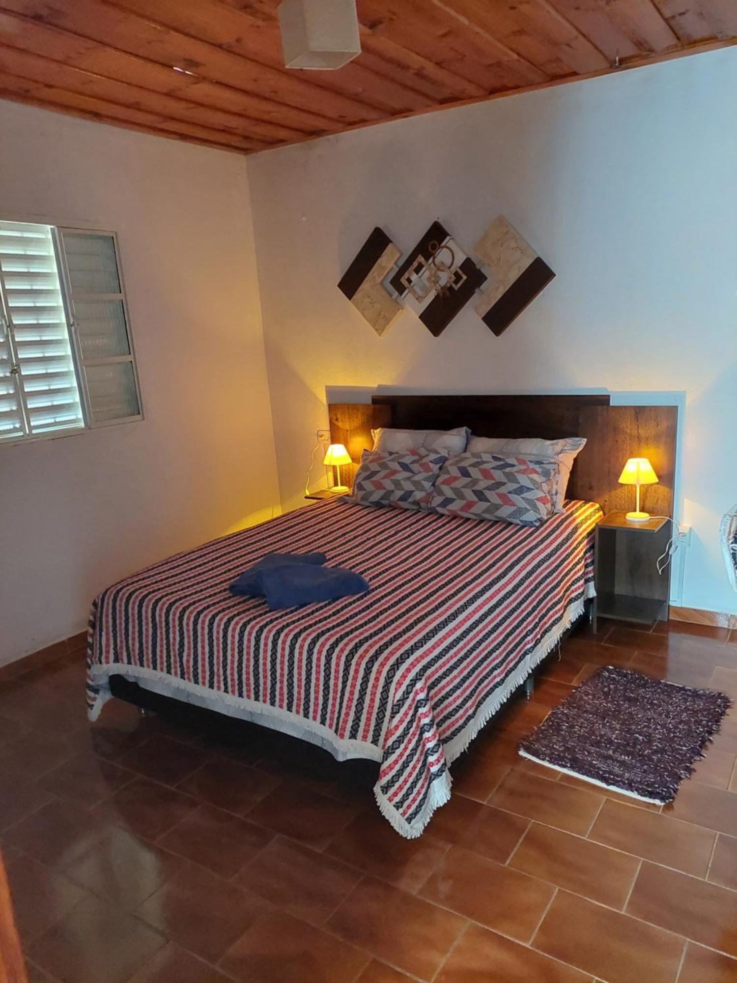 Casa Aconchegante Na Roca C/ Piscina/churrasqueira Holiday home