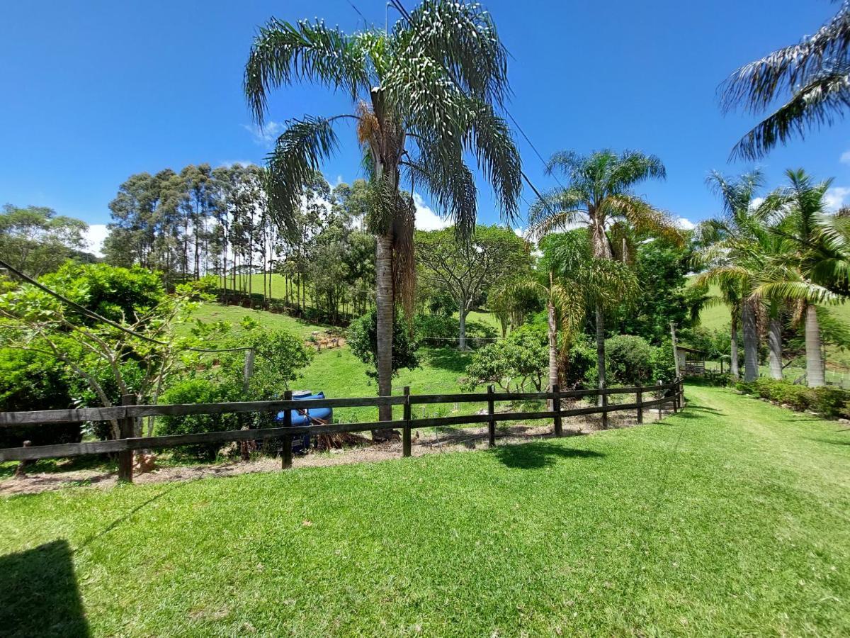 Casa Aconchegante Na Roca C/ Piscina/churrasqueira Сasa de vacaciones